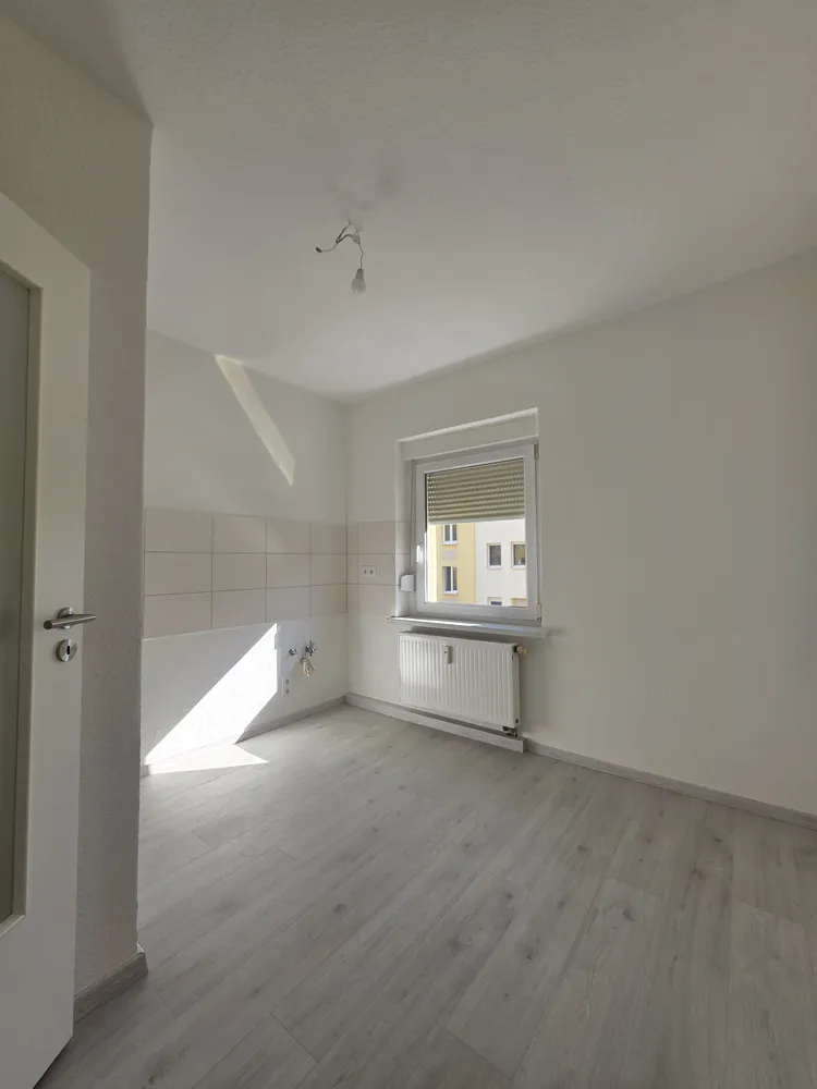 3 Zimmer Wohnung mit 61 m² in Bitterfeld-Wolfen – Bild 3