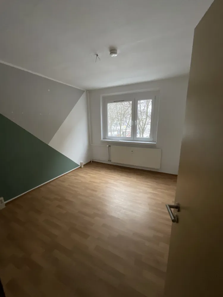 4 Zimmer Wohnung mit 79 m² in Suhl – Bild 8