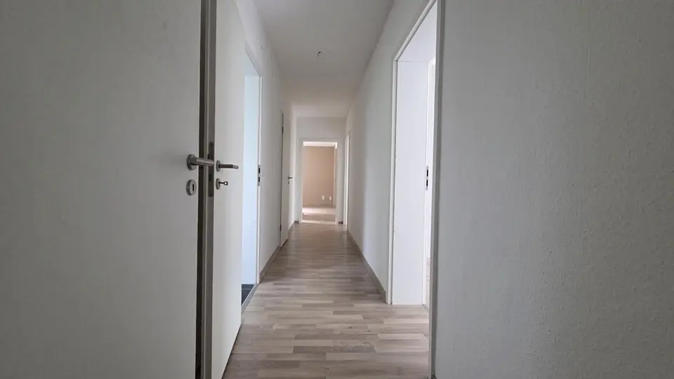 3 Zimmer Wohnung mit 90 m² in Salzgitter – Bild 4