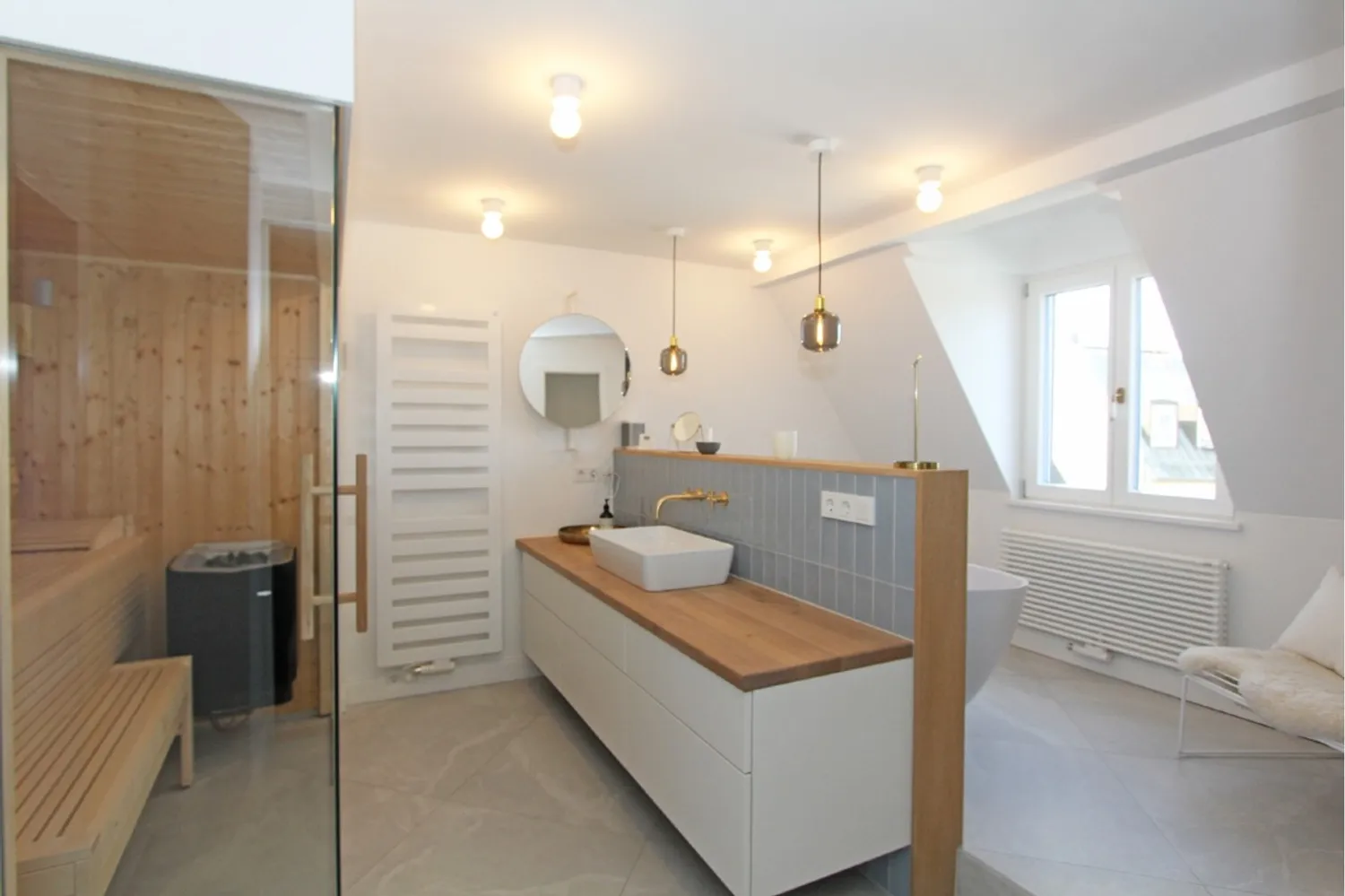 4 Zimmer Wohnung mit 130 m² in München – Bild 7