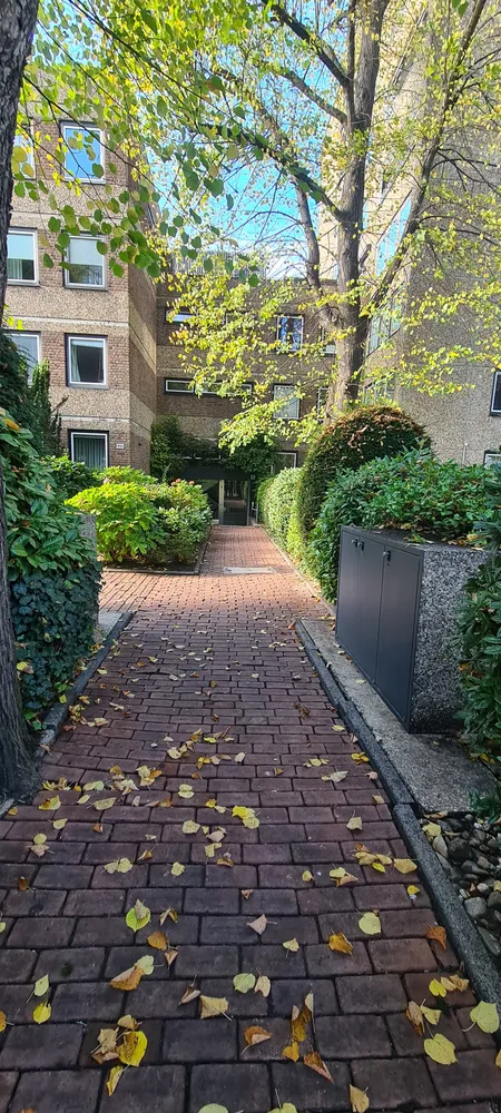 1 room apartment with 63 m² in Düsseldorf – Photo 8