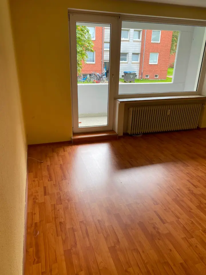 2 Zimmer Wohnung mit 60 m² in Leer – Bild 3