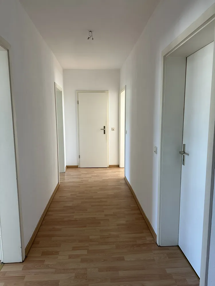 2 Zimmer Wohnung mit 65 m² in Halle (Saale) – Bild 3