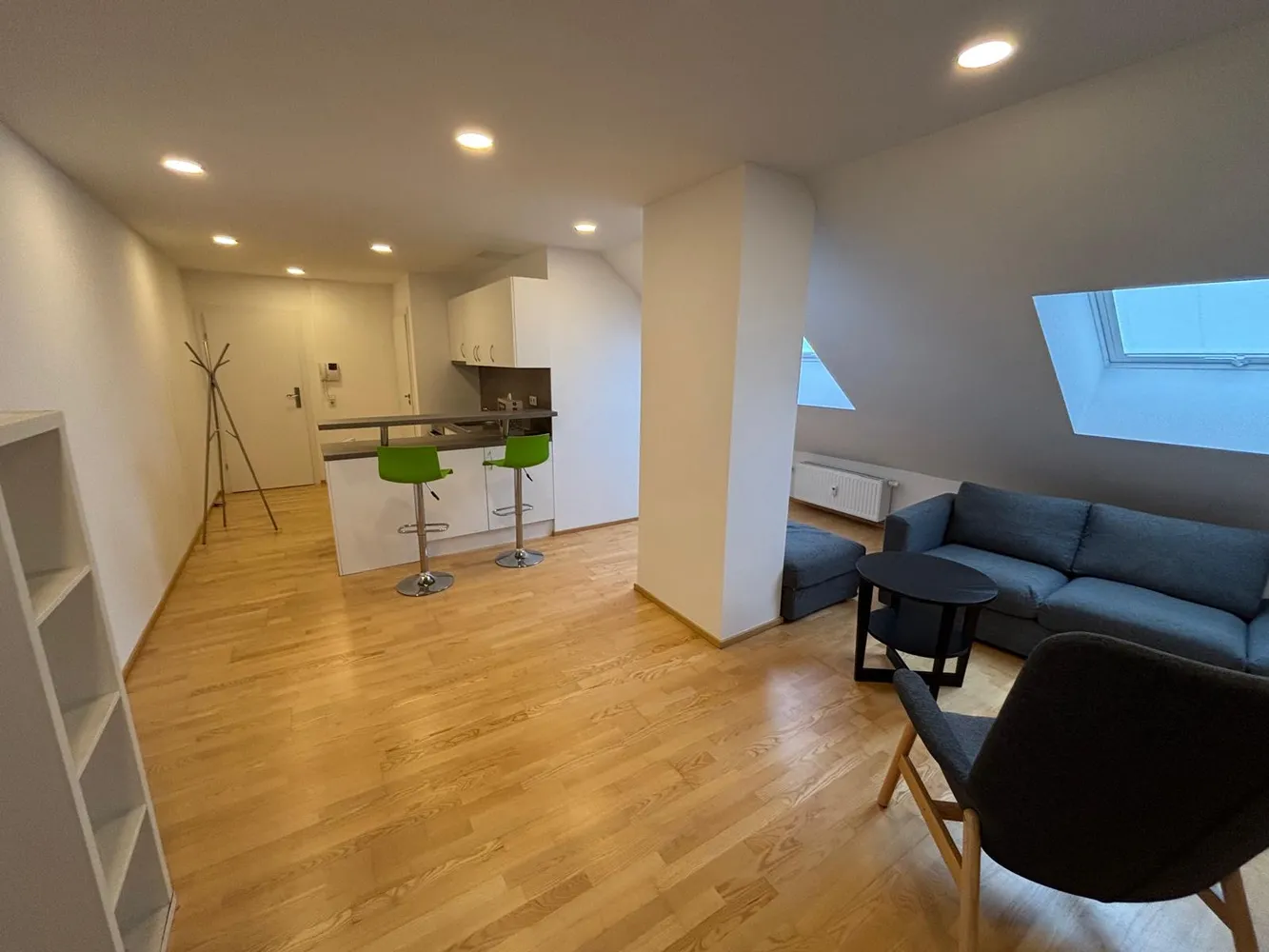 2 Zimmer Wohnung mit 53 m² in Köln – Bild 4