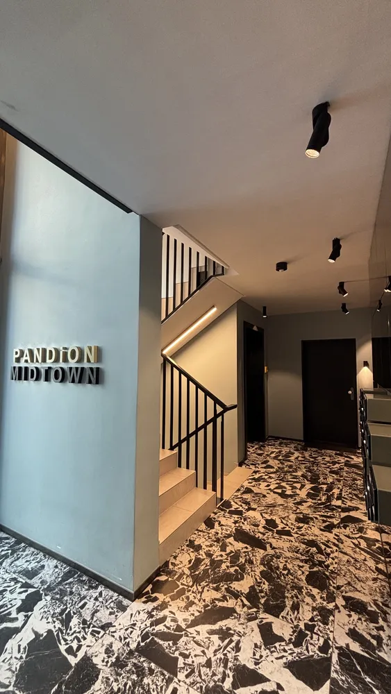 4 room apartment with 102 m² in Berlin – Photo 1