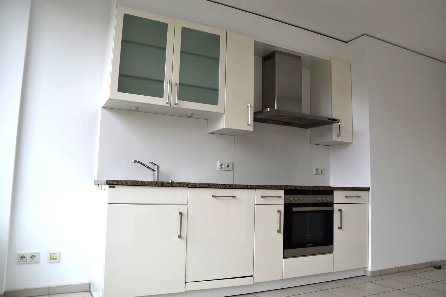2 Zimmer Wohnung mit 121 m² in Berlin – Bild 9