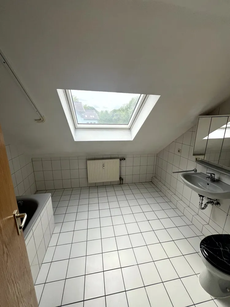 2 Zimmer Wohnung mit 67 m² in Duisburg – Bild 12