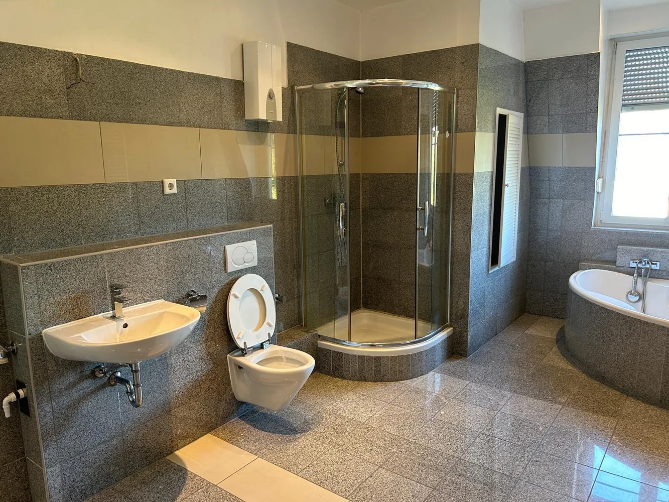 3 Zimmer Wohnung mit 110 m² in Wuppertal – Bild 6