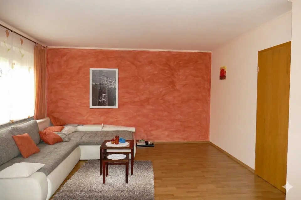 6 Zimmer Haus mit 165 m² in Kelheim – Bild 1