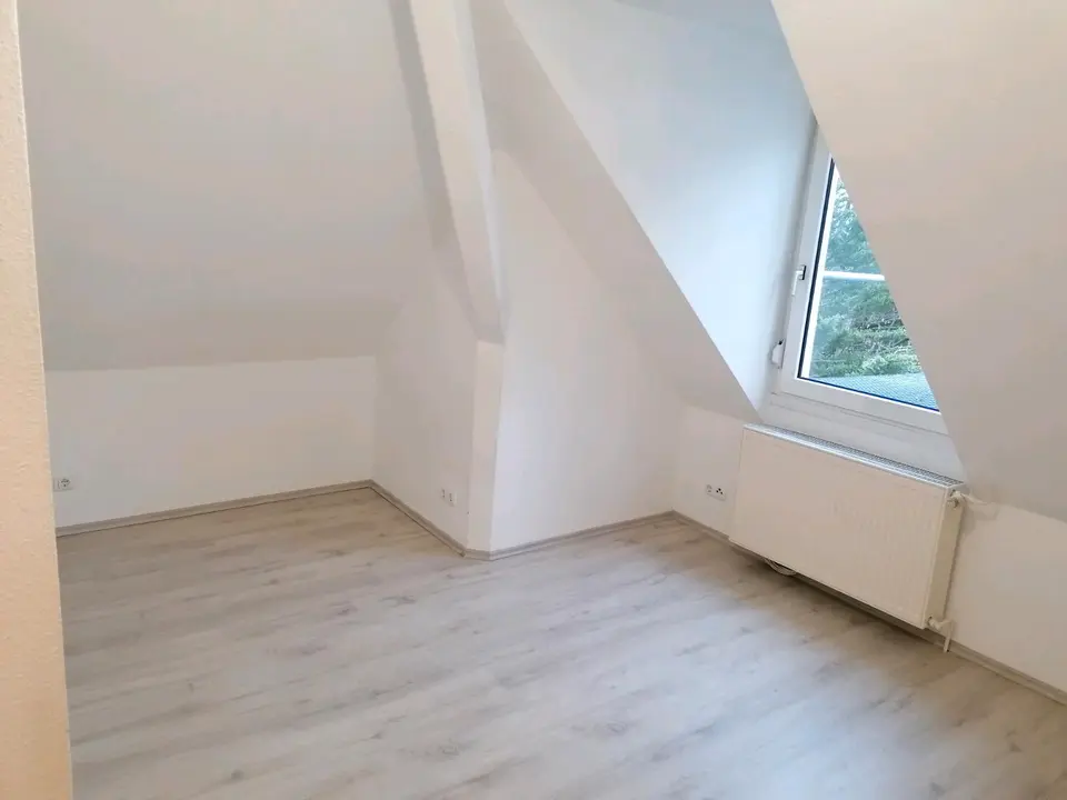2 Zimmer Wohnung mit 45 m² in Wiesbaden – Bild 2