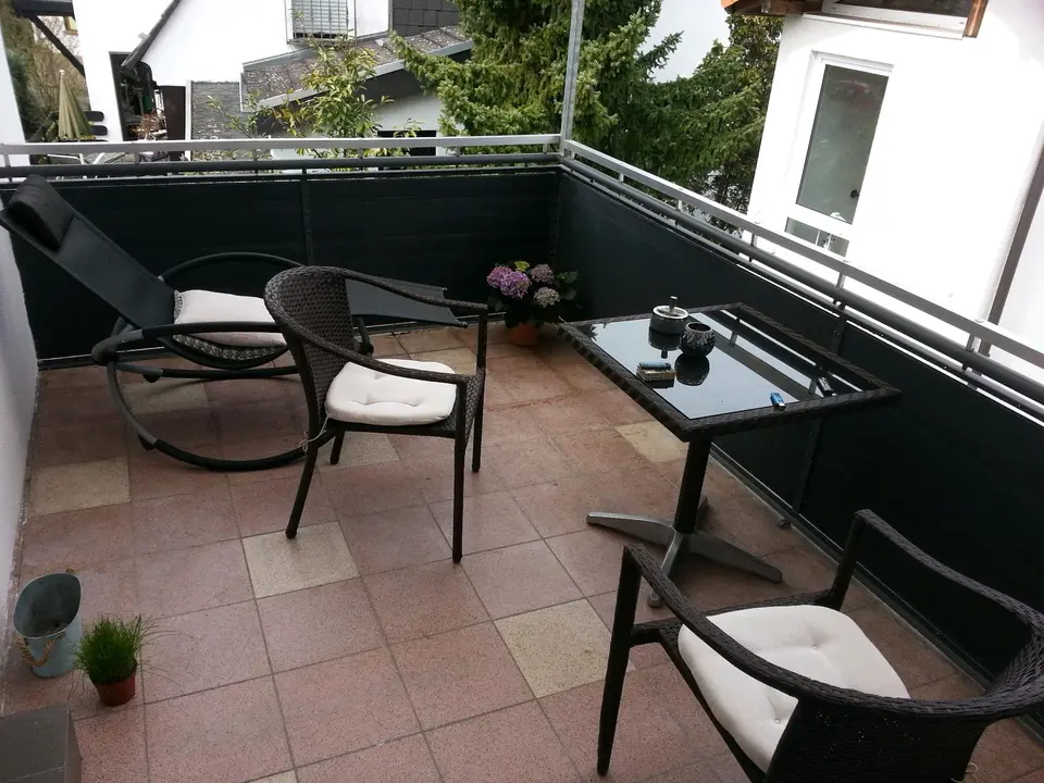2 Zimmer Wohnung mit 90 m² in Heppenheim – Bild 3