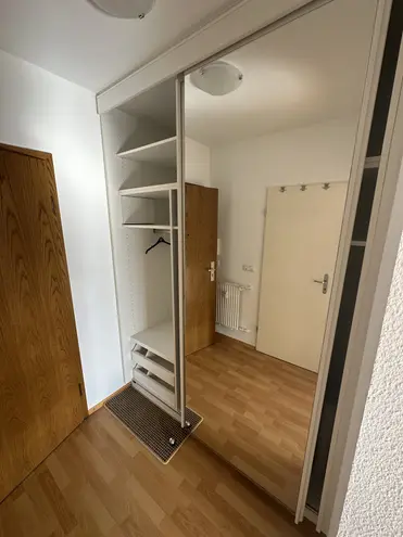 1 Zimmer Wohnung mit 33 m² in Köln – Bild 2
