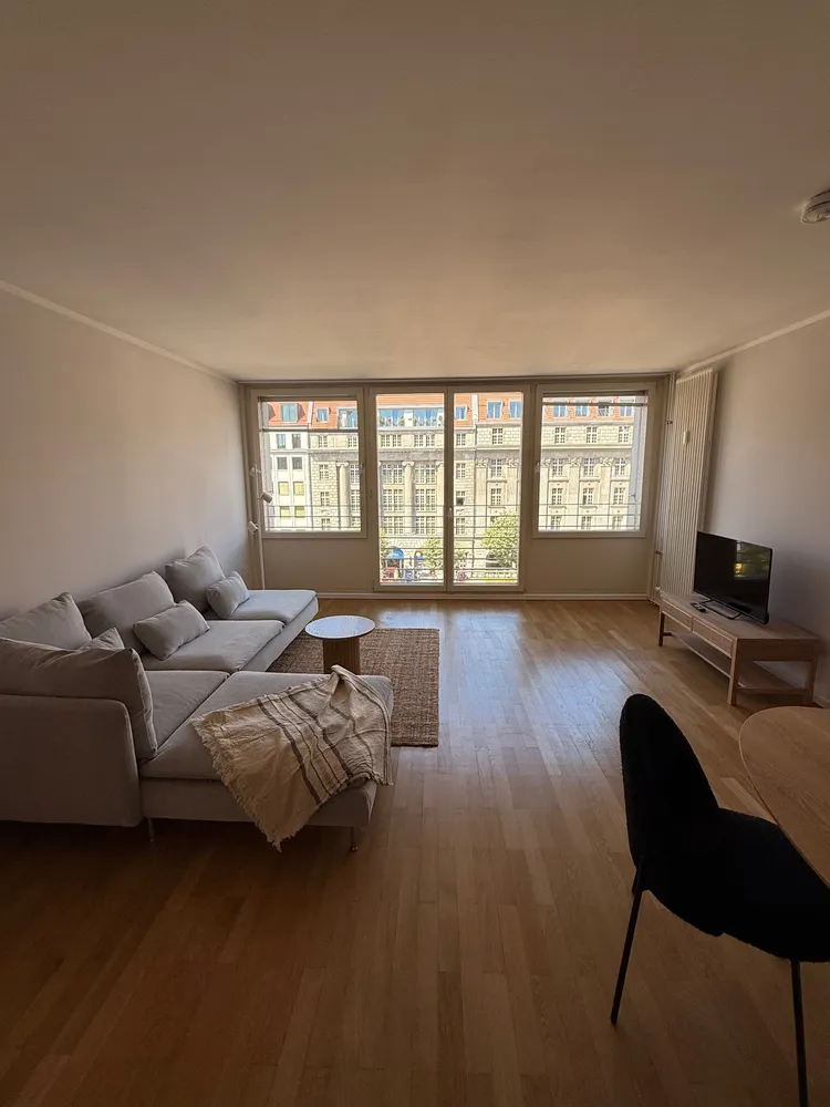 2 Zimmer Wohnung mit 79 m² in Berlin – Bild 6