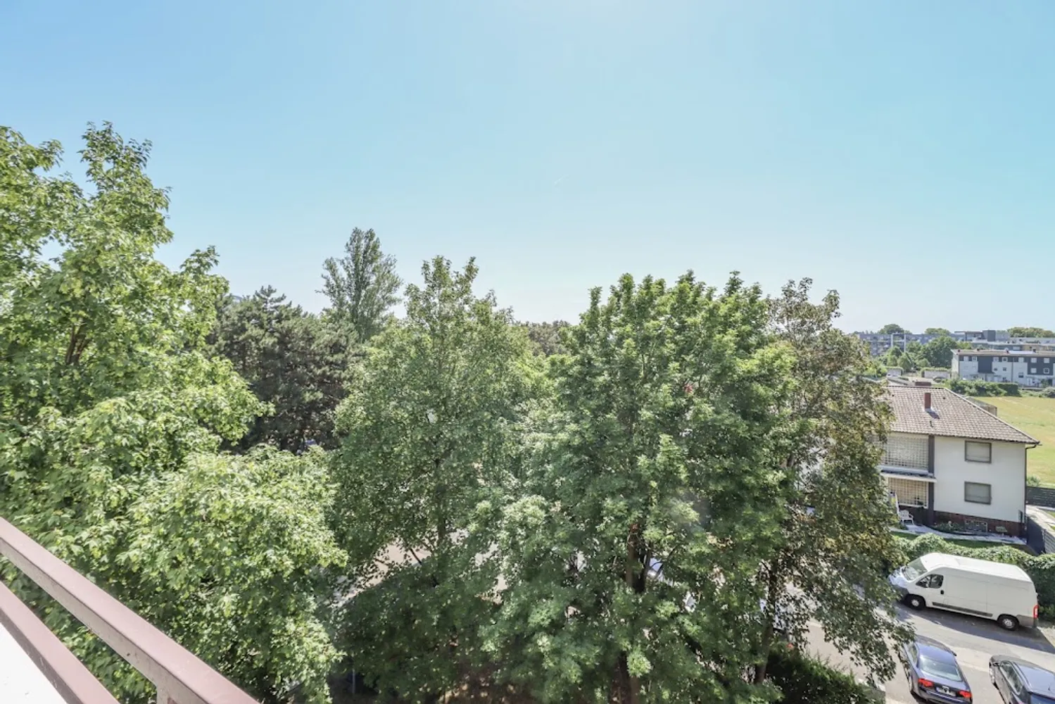 4 Zimmer Wohnung mit 132 m² in Frankfurt am Main – Bild 4