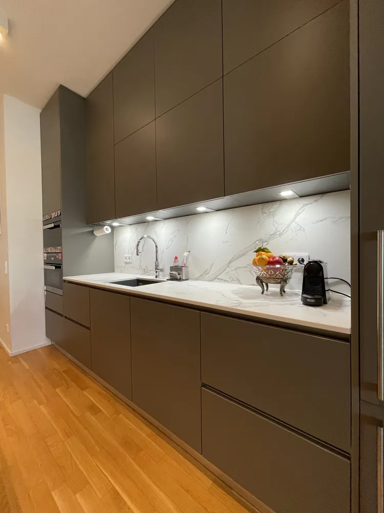 4 Zimmer Wohnung mit 129 m² in Frankfurt am Main – Bild 4
