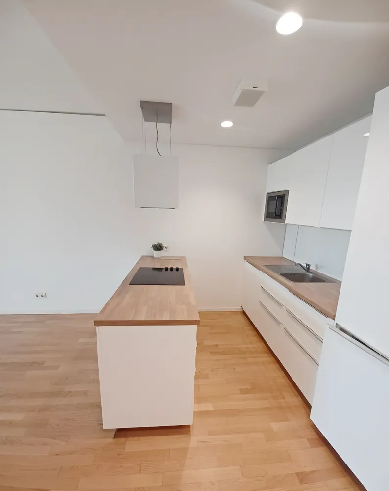 2 Zimmer Wohnung mit 80 m² in Frankfurt am Main – Bild 7