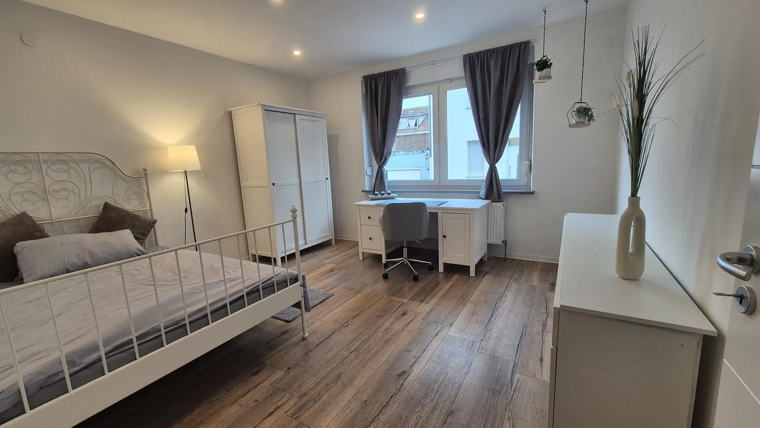 WG-Zimmer mit 22 m² in Saarbrücken – Bild 2