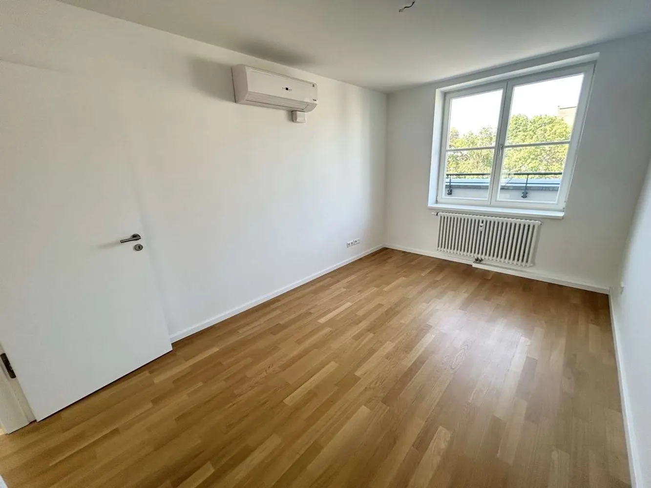 5 room apartment with 177 m² in Chemnitz – Photo 8