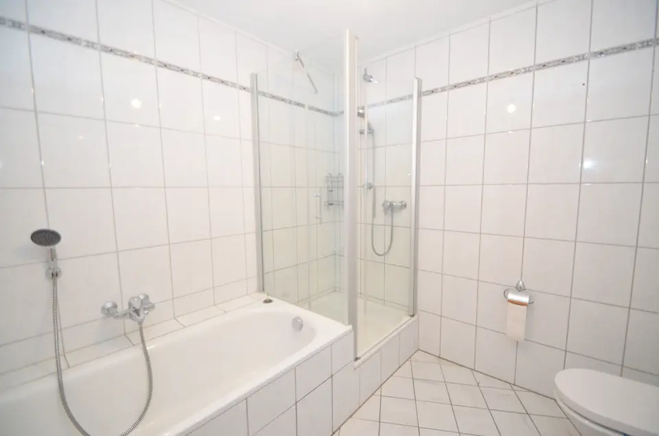 3 Zimmer Wohnung mit 80 m² in Bornheim – Bild 6