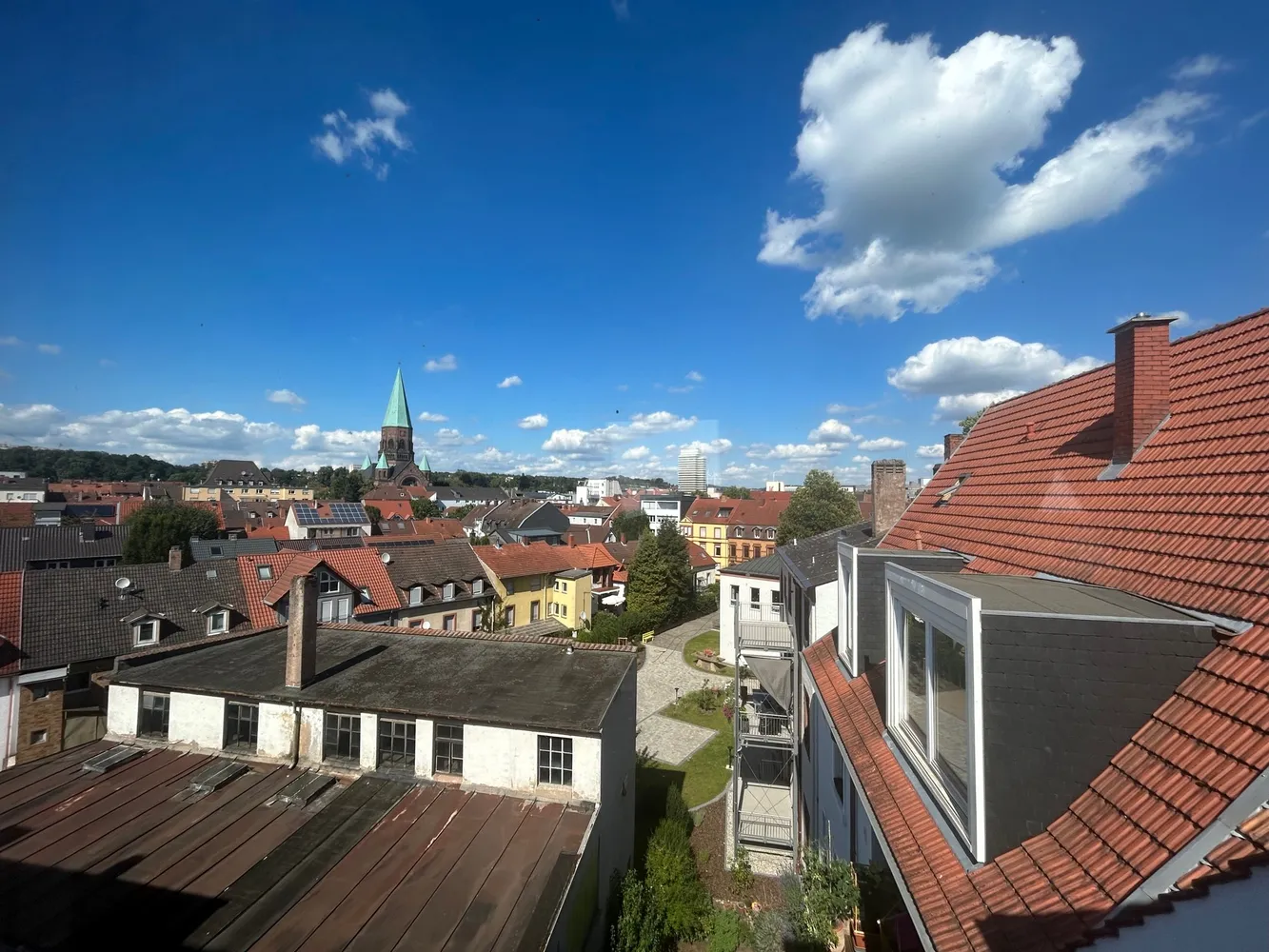 2 Zimmer Wohnung mit 95 m² in Kaiserslautern – Bild 1