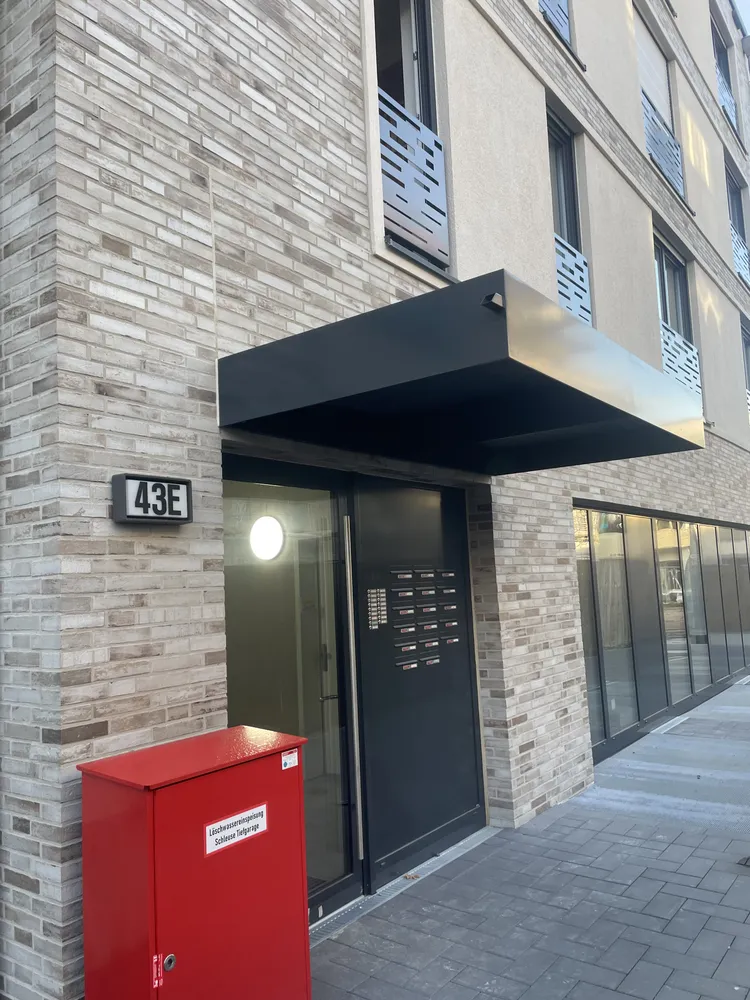 2 Zimmer Wohnung mit 69 m² in Düsseldorf – Bild 1