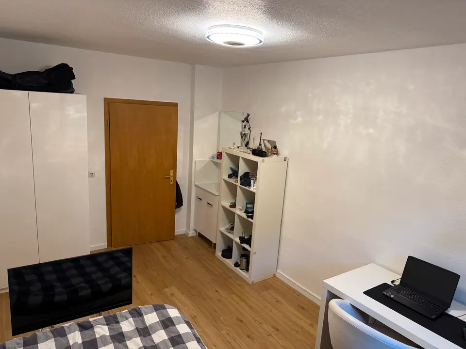 WG-Zimmer mit 110 m² in Frechen – Bild 2