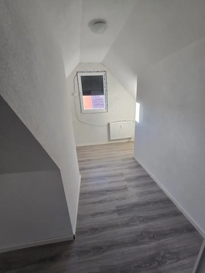 3 Zimmer Wohnung mit 100 m² in Nürtingen – Bild 7