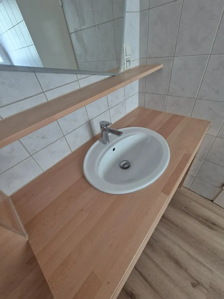 2 Zimmer Wohnung mit 70 m² in Velbert – Bild 1