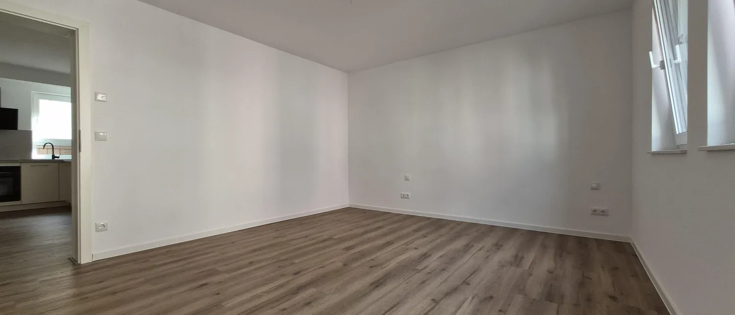 5 room apartment with 109 m² in Frankfurt am Main – Photo 1