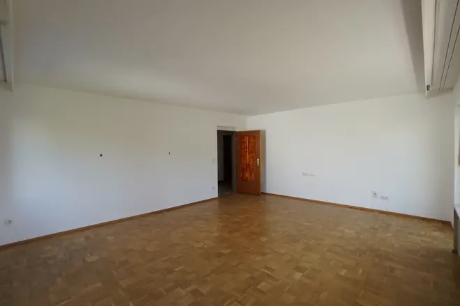 3 Zimmer Wohnung mit 90 m² in München – Bild 2