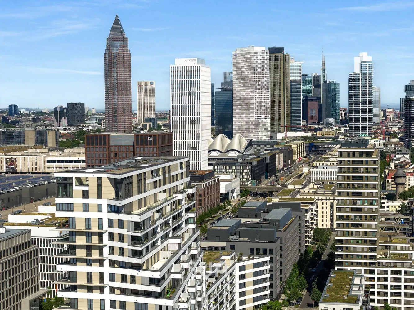 3 Zimmer Wohnung mit 169 m² in Frankfurt am Main – Bild 1