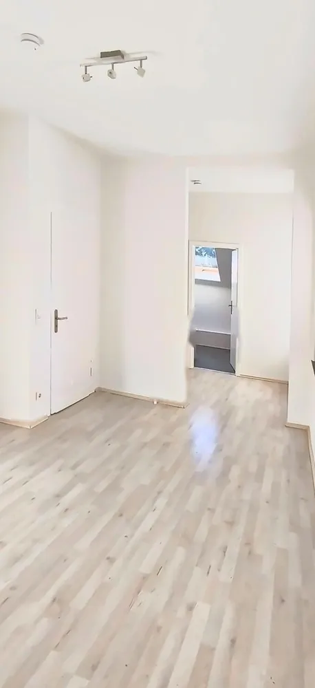 3 Zimmer Wohnung mit 94 m² in Solingen – Bild 5