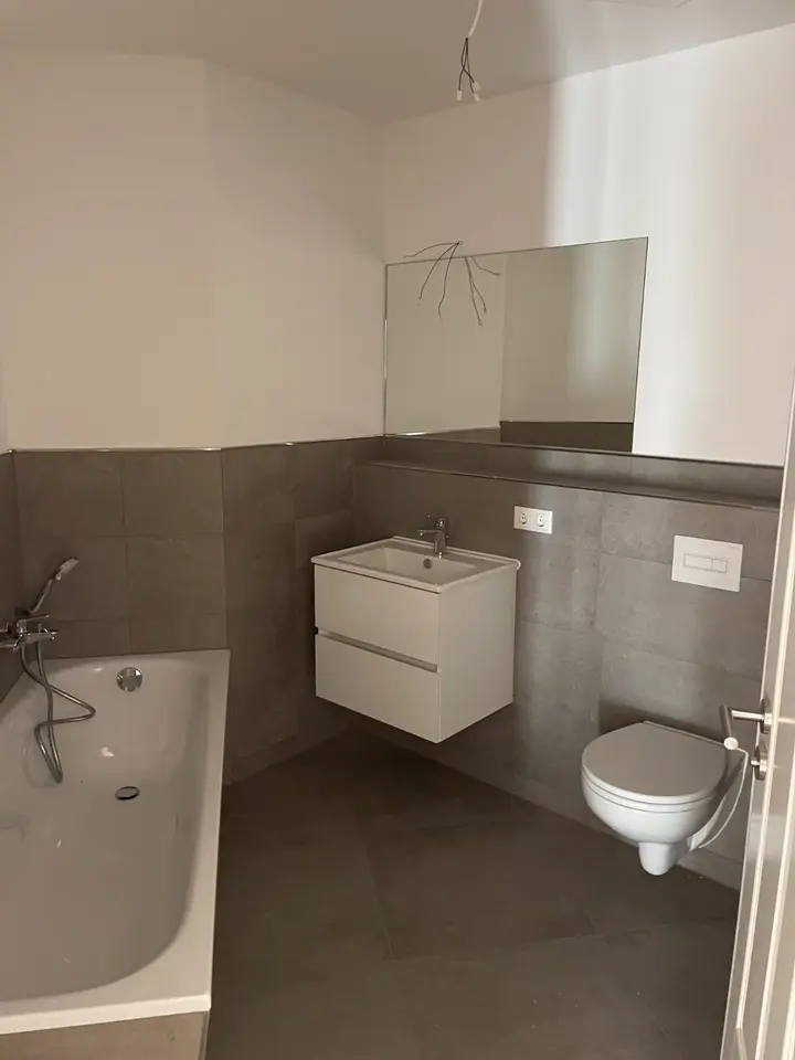 3 Zimmer Wohnung mit 100 m² in Halle (Saale) – Bild 8
