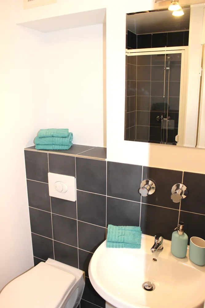 1 Zimmer Wohnung mit 20 m² in Köln – Bild 8