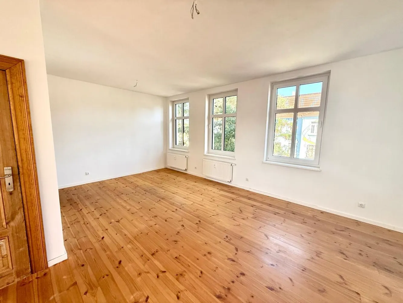 4 Zimmer Wohnung mit 139 m² in Magdeburg – Bild 2