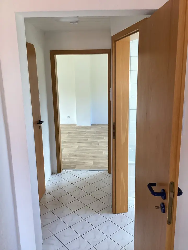 2 Zimmer Wohnung mit 40 m² in Leer – Bild 4