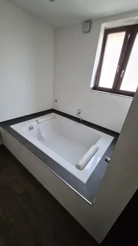 2 Zimmer Wohnung mit 96 m² in Duisburg – Bild 8