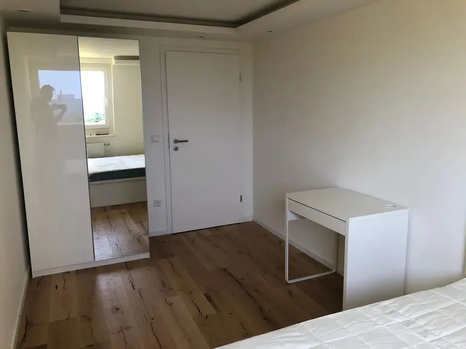 4 Zimmer Wohnung mit 11 m² in Nürnberg – Bild 2