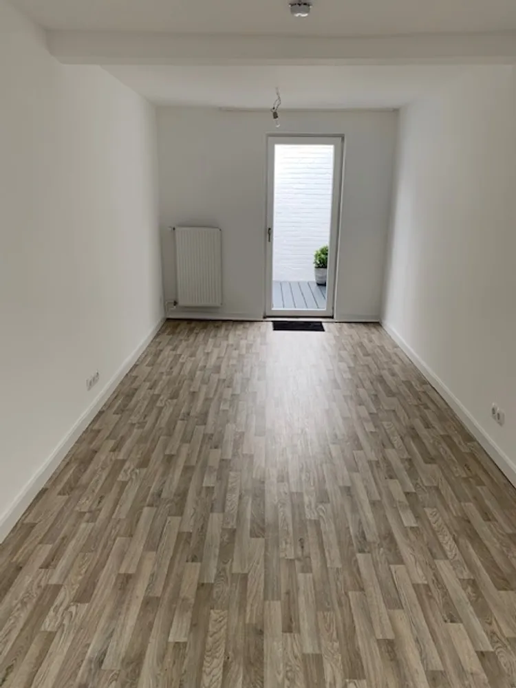 3 Zimmer Wohnung mit 79 m² in Hamburg – Bild 2