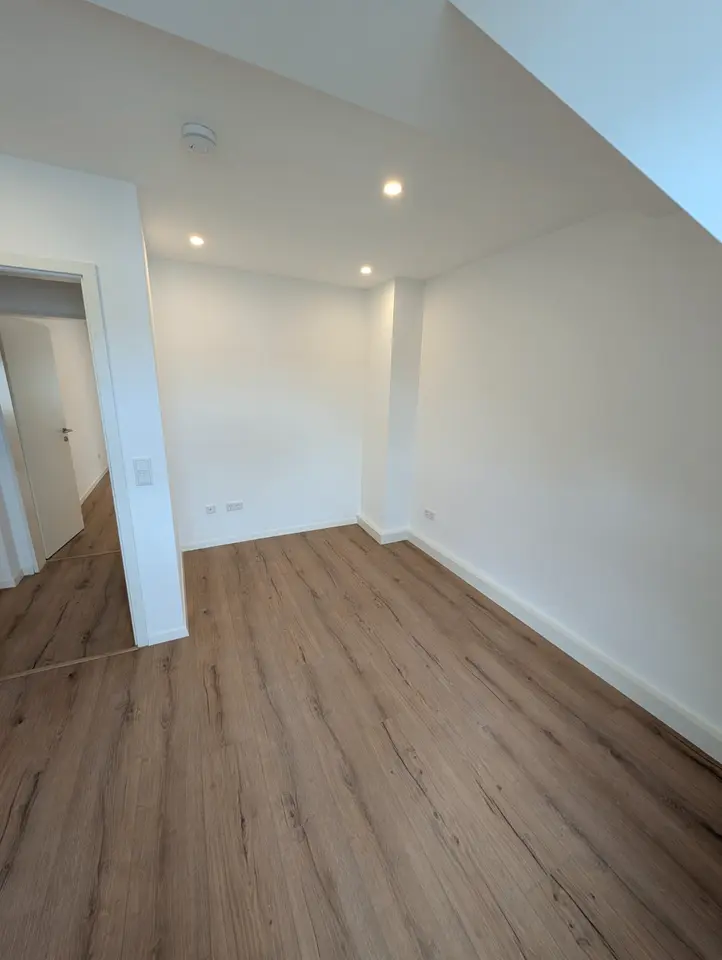 5 Zimmer Wohnung mit 82 m² in Essen – Bild 2