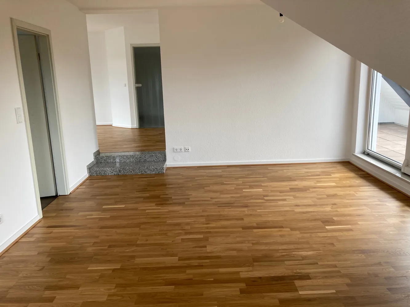 2 room apartment with 78 m² in Bielefeld – Photo 2