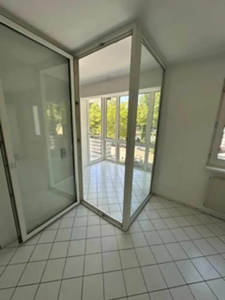 2 Zimmer Wohnung mit 92 m² in Berlin – Bild 6