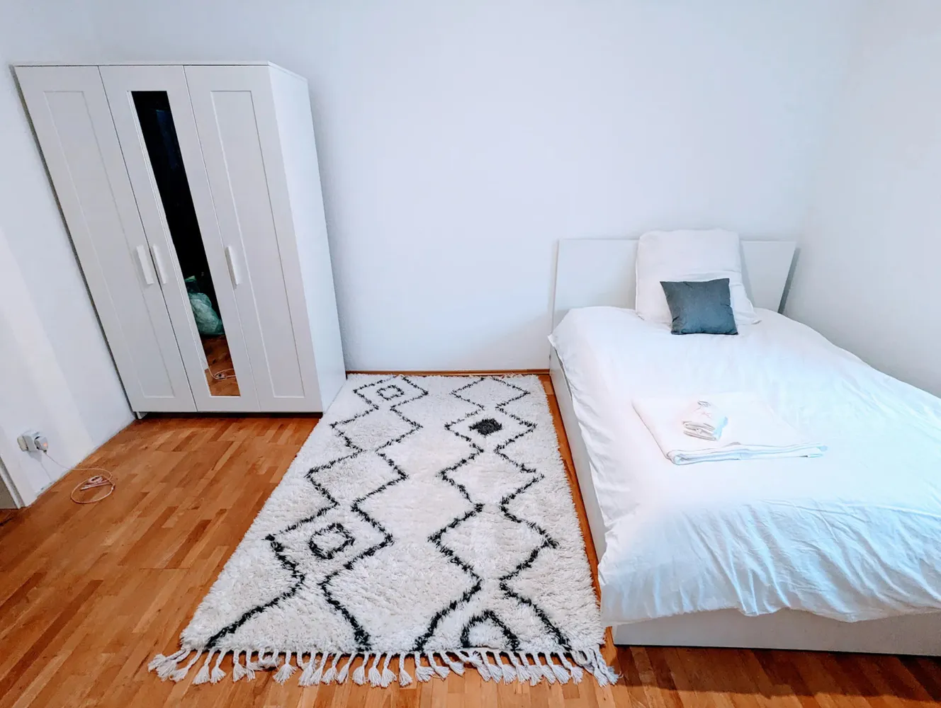 Shared room with 15 m² in Munich – Photo 5