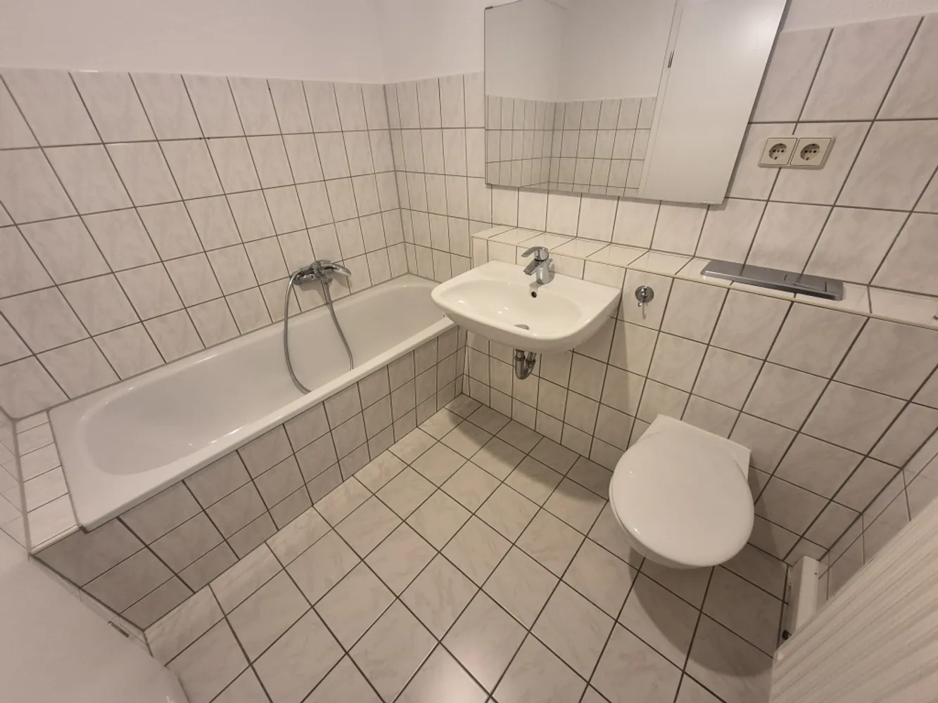 2 Zimmer Wohnung mit 56 m² in Gera – Bild 7