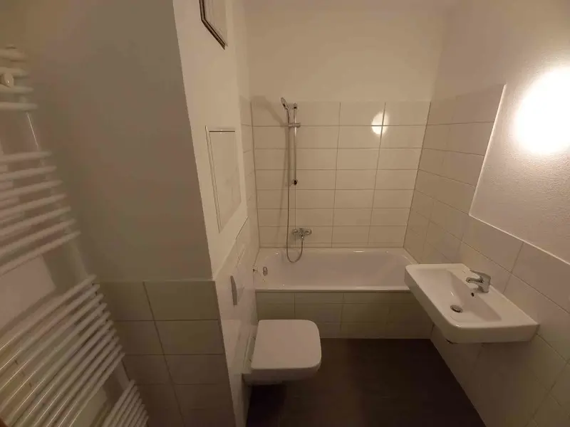 4 Zimmer Wohnung mit 98 m² in Dresden – Bild 4