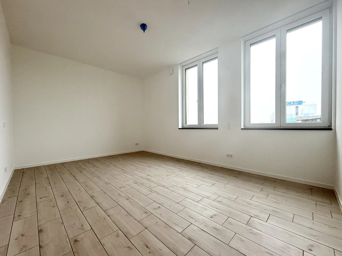 2 room apartment with 81 m² in Chemnitz – Photo 3