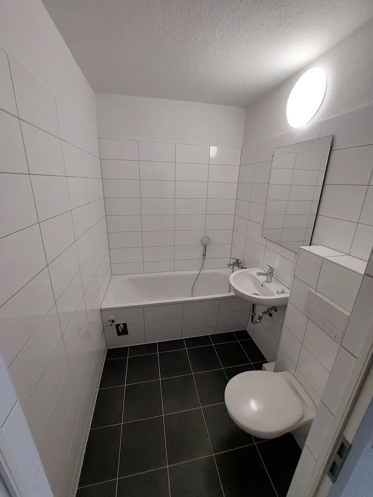 3 Zimmer Wohnung mit 55 m² in Halle (Saale) – Bild 7