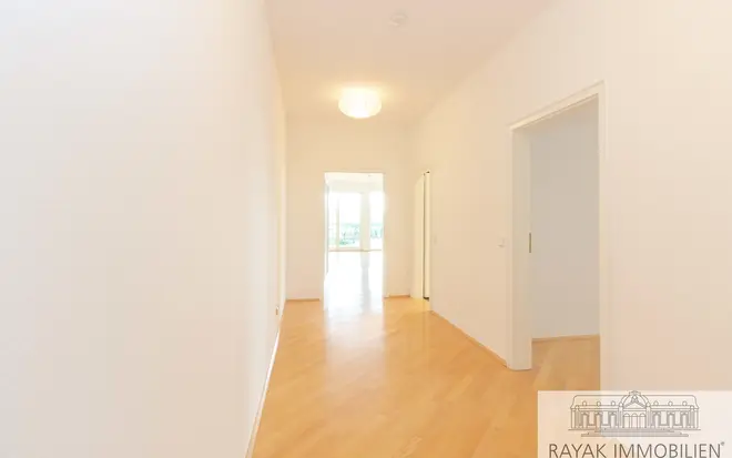 3 Zimmer Wohnung mit 140 m² in Düsseldorf – Bild 4