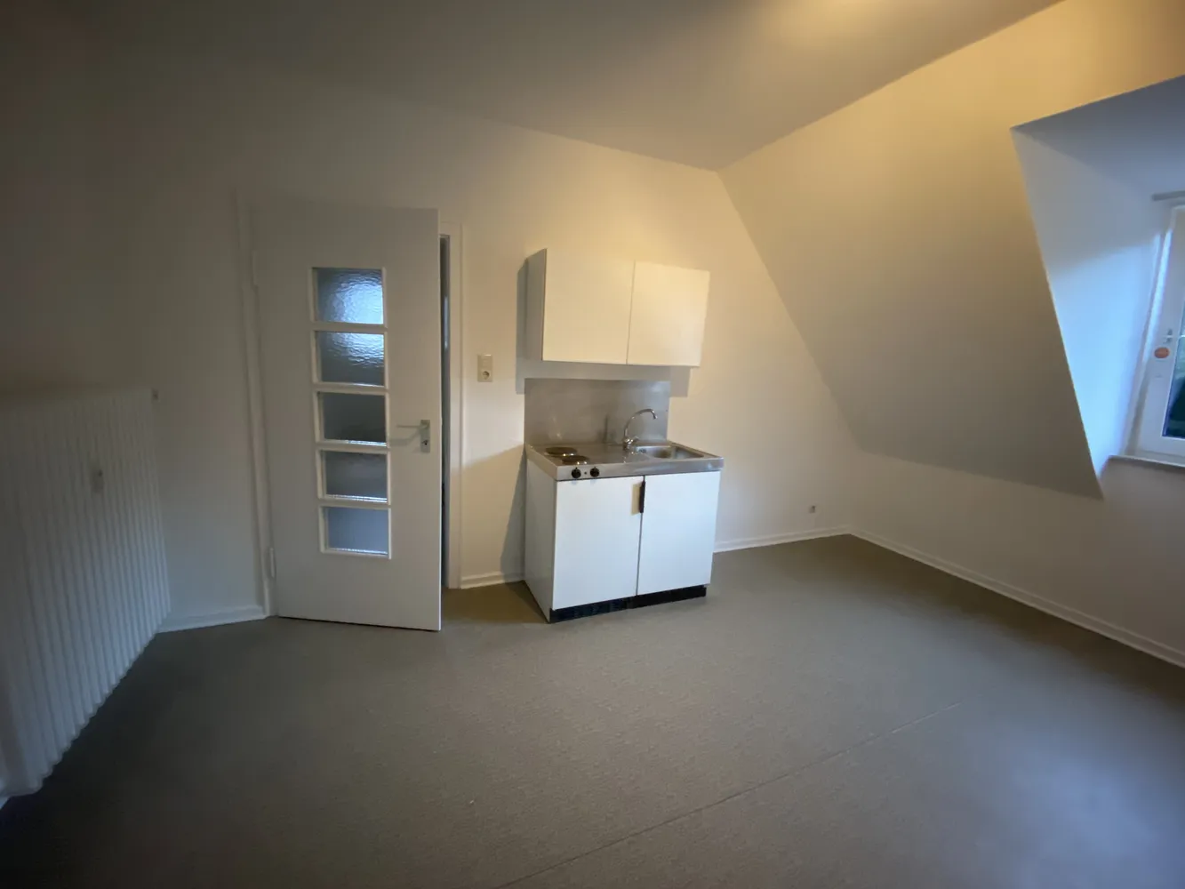 1 Zimmer Wohnung mit 27 m² in Hannover – Bild 1
