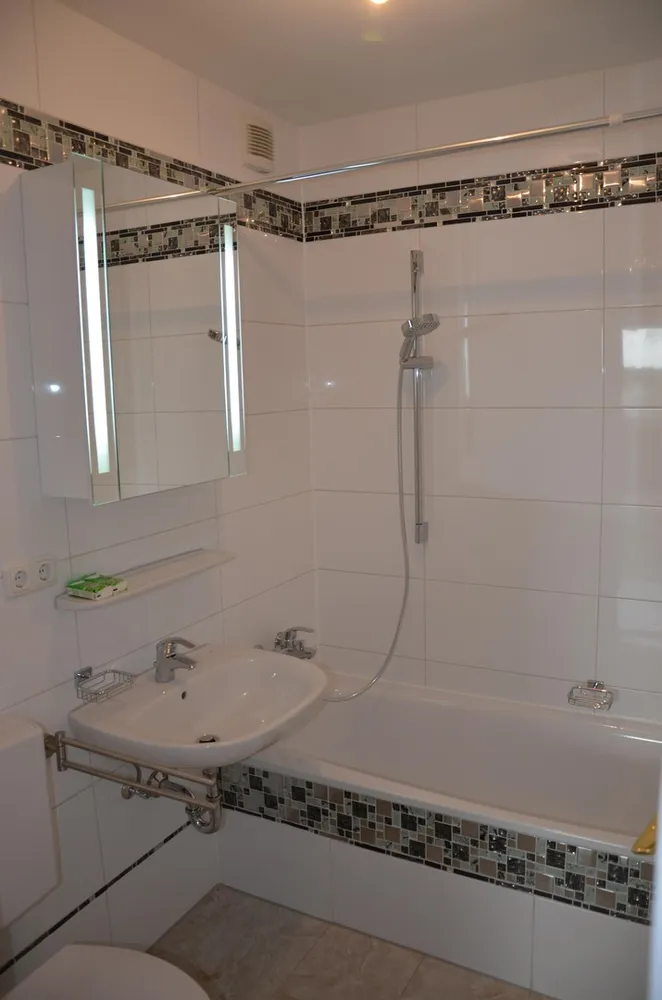 3 Zimmer Wohnung mit 67 m² in München – Bild 2